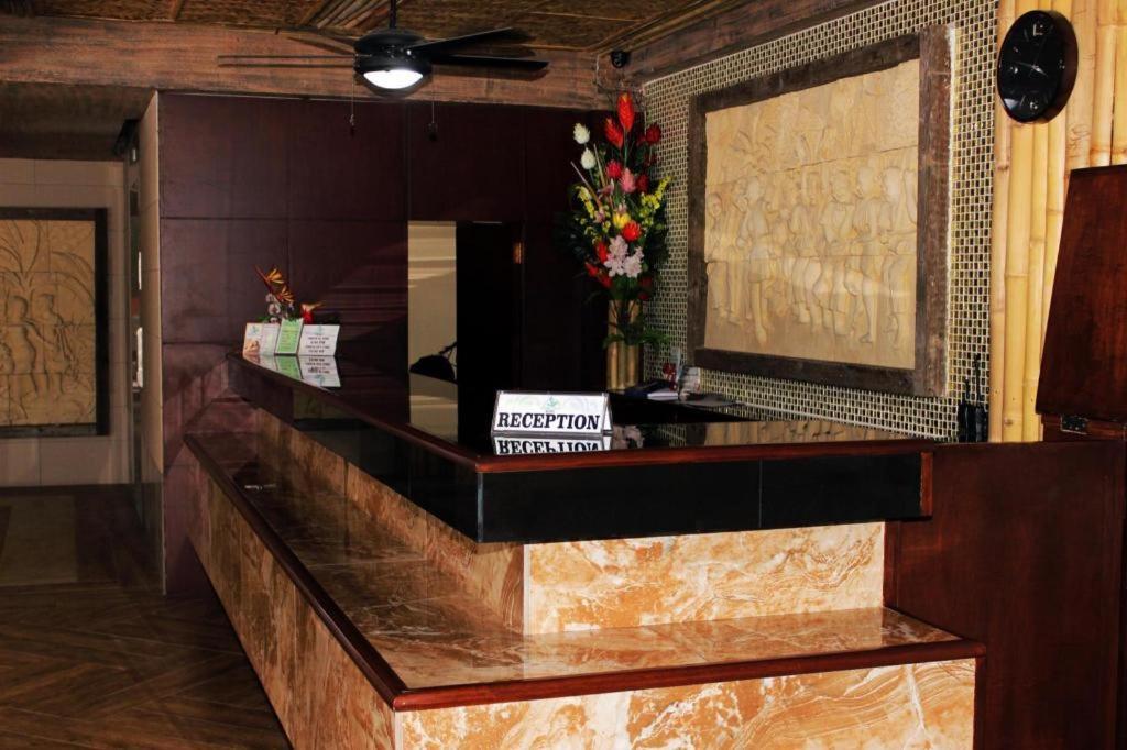 Score Birds Hotel Angeles Zewnętrze zdjęcie