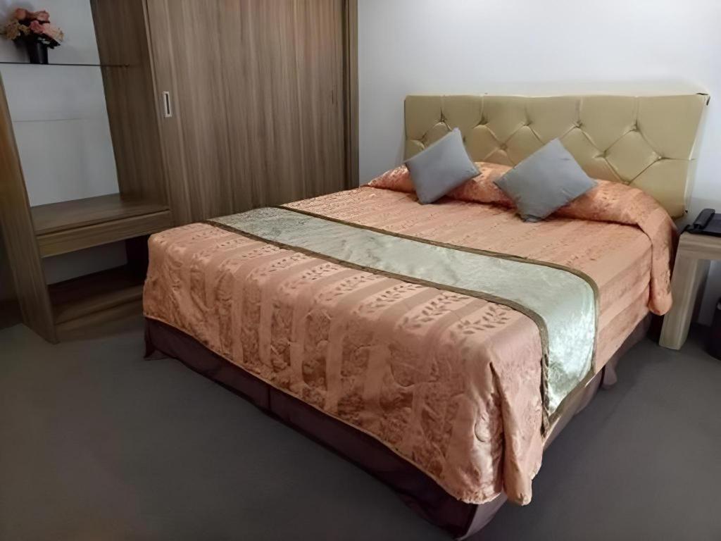 Score Birds Hotel Angeles Zewnętrze zdjęcie