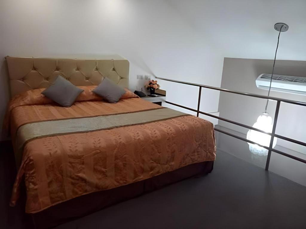 Score Birds Hotel Angeles Zewnętrze zdjęcie